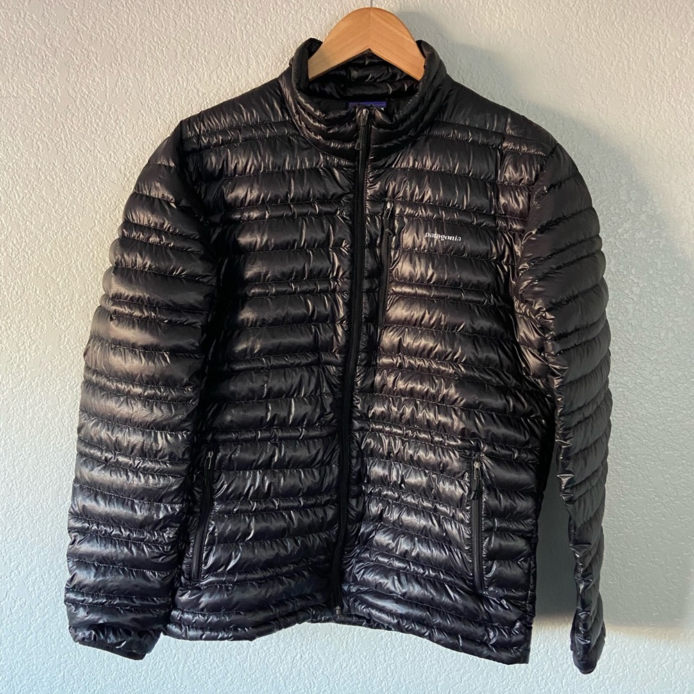 Patagonia Mens Ultralight Down Jacket Black Medium